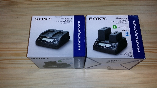 SONY AC-VQ1051D Dual Charger / Adapter for L series Batteries